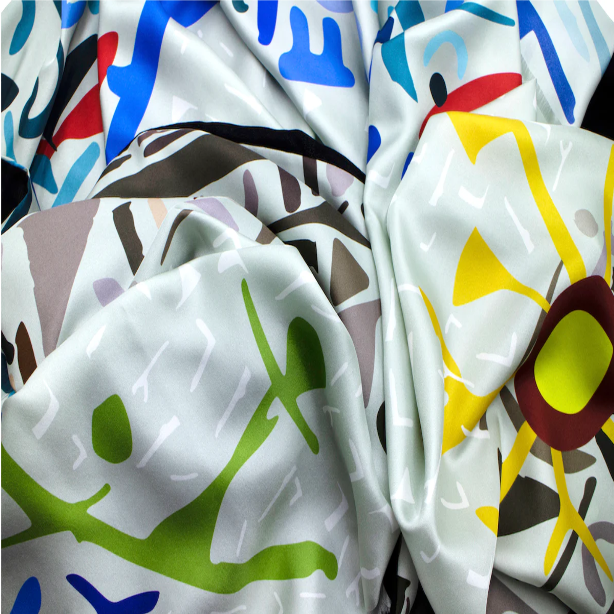 OREQUO scialle Strange Shape multicolore in seta stampata dettaglio